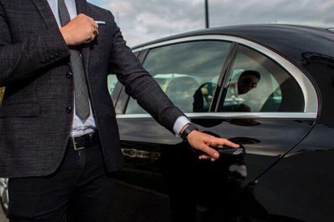 Porto: Private Transfer to Aveiro - Fleet and Service Description