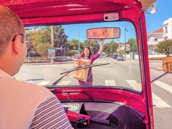 Porto: Private Tuk-Tuk Tour With Short Walks and Wine - Participant Selection and Date Availability