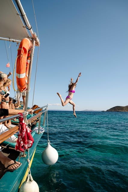 Porto Rafti: Athens Cruise Tour with Mediterranean BBQ - Authentic Reviews: What Travelers Are Saying