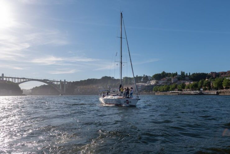 Porto: Romantic Sailboat Cruise - Booking Information