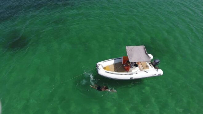 Porto Rotondo: Drive Your Boat - No License Needed - Boat Features