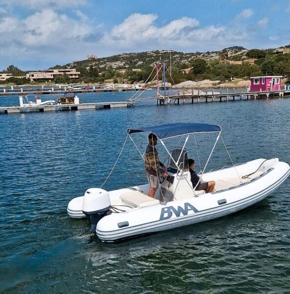 Porto Rotondo: Drive Your Boat - No License Needed - Additional Services