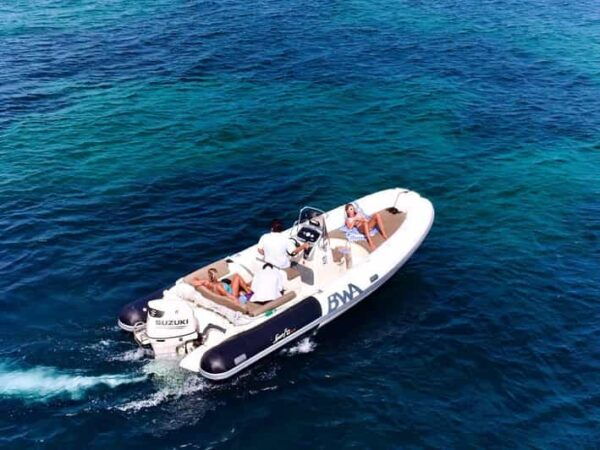 Porto Rotondo:Stylish & Comfortable Dinghy. Requires Licence - Booking Process