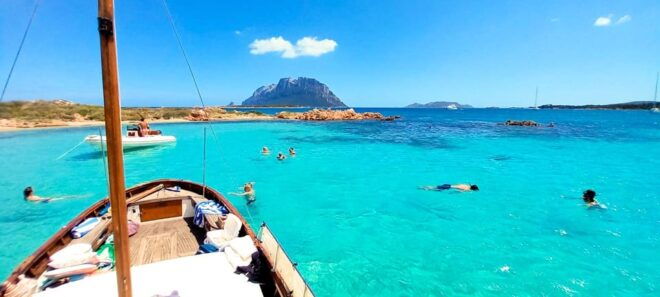 Porto San Paolo: Half Day Boat Tour to Tavolara and Molara - Meeting Point Details