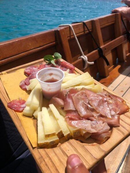Porto San Paolo:Tavolara & Molara Vintage Cruise With Lunch - Additional Info