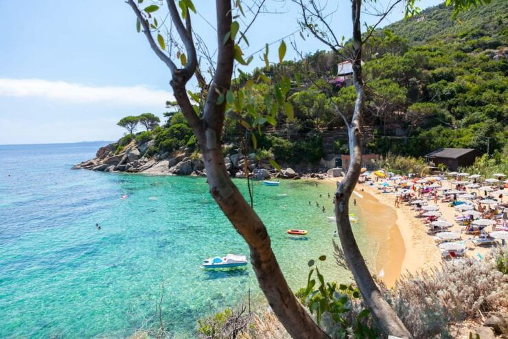 Porto Santo Stefano: Argentario Luxury Yacht Excursion - Yacht Experience