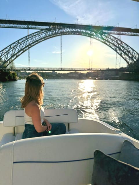 Porto SHARED Boat Tour: Bridges & River Mouth w/ DRINKS - FAQ