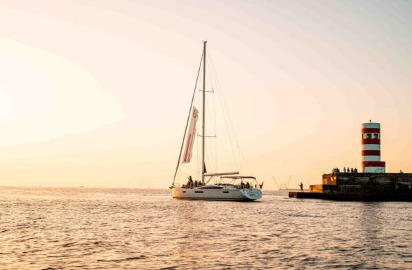 Porto: Sightseeing Sailboat Cruise on the Douro River - Tips for a Memorable Cruise Experience
