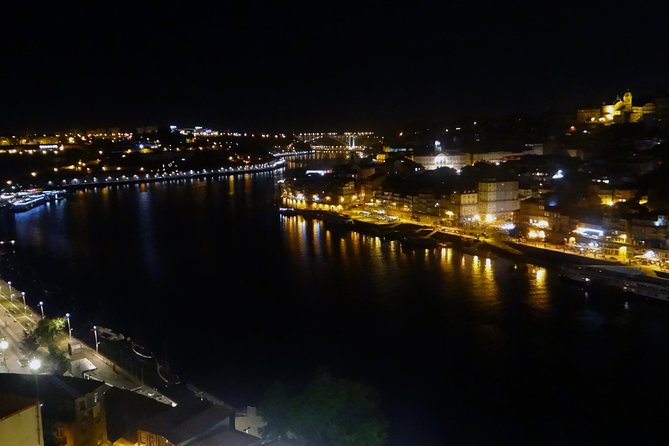 Porto Small Group Night Tour: Fado Show With Dinner - Inclusions and Exclusions