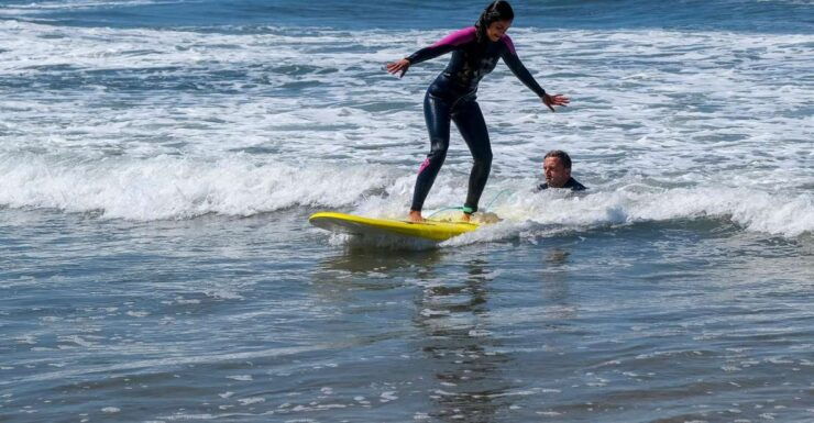 Porto: Small Group Surfing Experience With Transportation - Surfing Experience