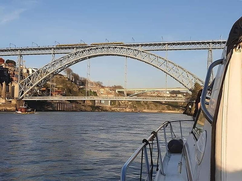 Porto: Sunset or Daytime Yacht Cruise with Welcome drink - Exploring the Porto Yacht Cruise in Detail