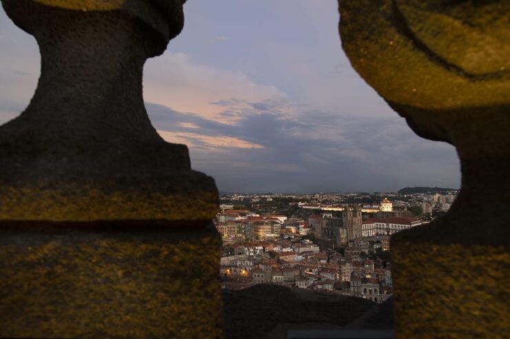 Porto: Ticket for the Clérigos Tower at Night - Nighttime Experience Description