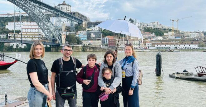 Porto to Gaia Experience: Wine, Culture and Tasting Tour - Cultural Insights