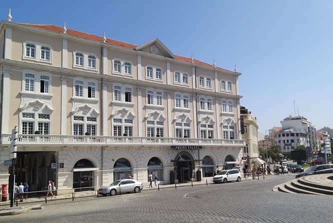 Porto to Lisbon Private Tour, Choose 2 or 3 Stops Along the Way - Meeting Point and Tour End Details