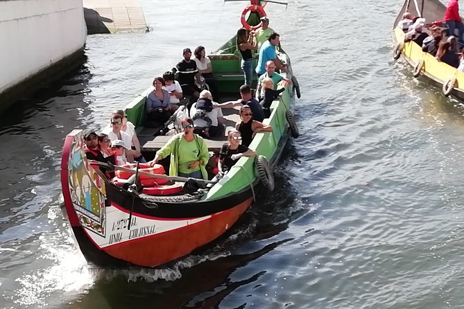 Porto to Lisbon With Stop at Aveiro Coimbra Fátima Nazaré and Óbidos Private - Tour Highlights