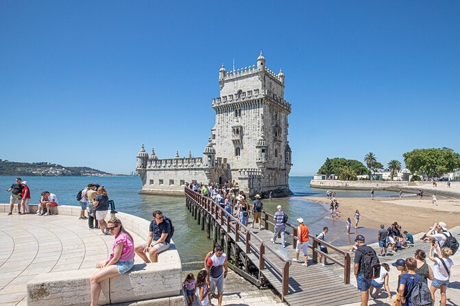 Porto to Lisbon With Stops Aveiro-Fátima-Coimbra-Nazaré-Óbidos - Frequently Asked Questions