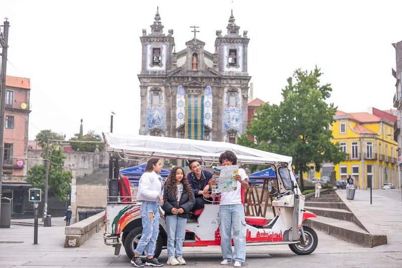 Porto Tour: A tour, a thousand stories in Tuk Tuk - 3h - FAQs