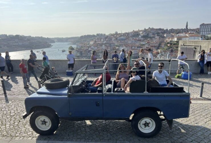 Porto: Tour in a Classic Land Rover - Tour Price and Duration