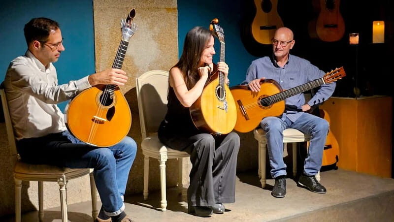 Porto: Traditional Fado Show at Sao Bento with Port Wine - The Performers and Musical Quality