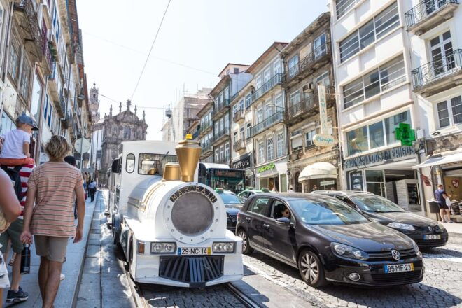 Porto: Train City Tour With Wine Tasting and Optional Cruise - Language Options Available