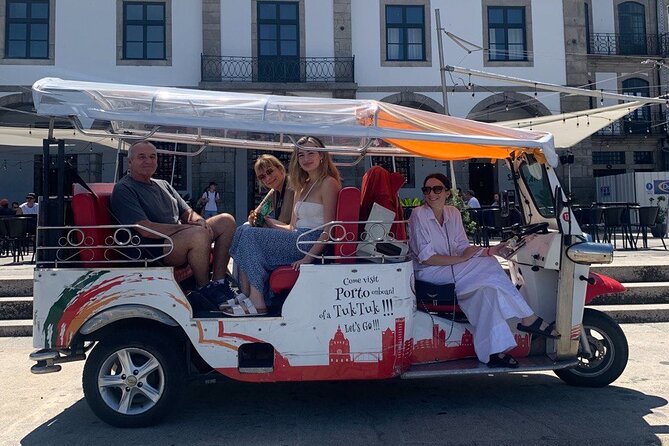 Porto: Tuk Tuk Adventure Tours Old Town - Traveler Requirements
