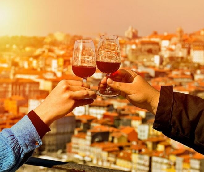 Porto: Tuk Tuk Sunset Tour With Glass of Port Wine - Inclusions