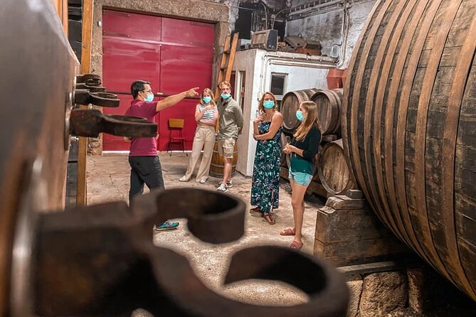 Porto Wine Tasting With GUIDED TOUR - Whats Included