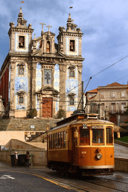 Porto: Wine Tasting With Snack Walking Tour - Good To Know