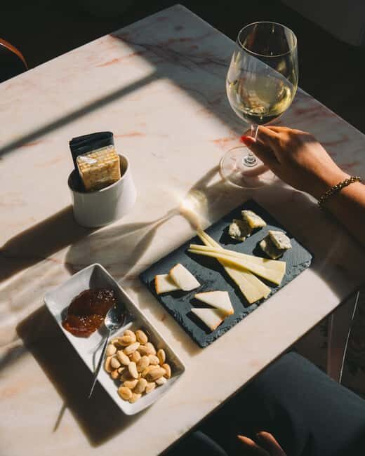 Porto: Workshops and Tastings at WOW Wine School - What to Expect at WOW Wine School in Porto