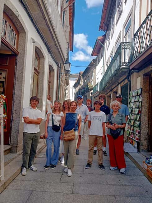 Porto:Braga & Guimarães Small-Group Full Day Tour with lunch - Bom Jesus do Monte: A Sacred Staircase with Spectacular Views