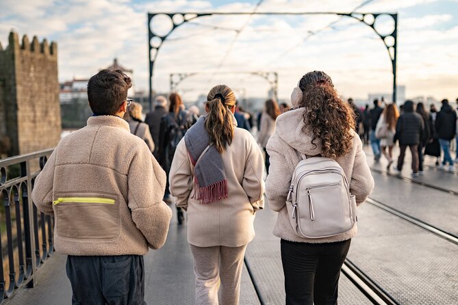 Porto's Festive Lights: A Holiday Wander - Cancellation Policy