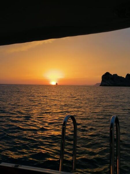 Portovenere: Islands Sunset Boat Trip With Dinner on Board - Important Tour Information