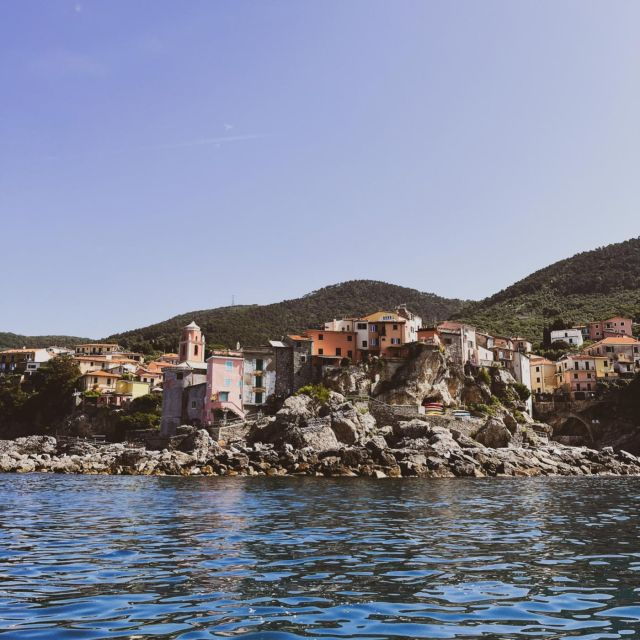 Portovenere: Lerici Boat Tour With Aperitif on Board - Tour Details