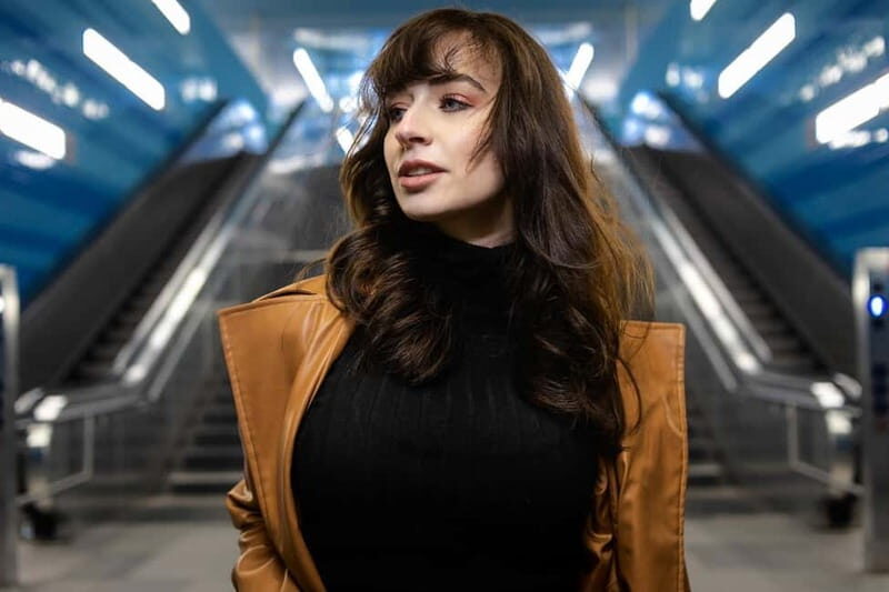 Portrait shoot in Hamburg your private walk with a professional photographer - Why Consider a Portrait Shoot in Hamburg?