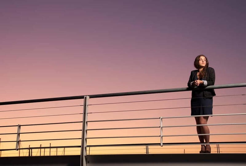 Portrait shoot in Hamburg your private walk with a professional photographer - Cost and Value