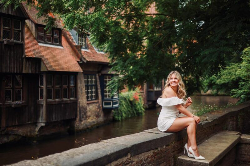 Portraits in Bruge: Private Vacation Photographer Tour - Practical Tips for Making the Most of Your Photoshoot