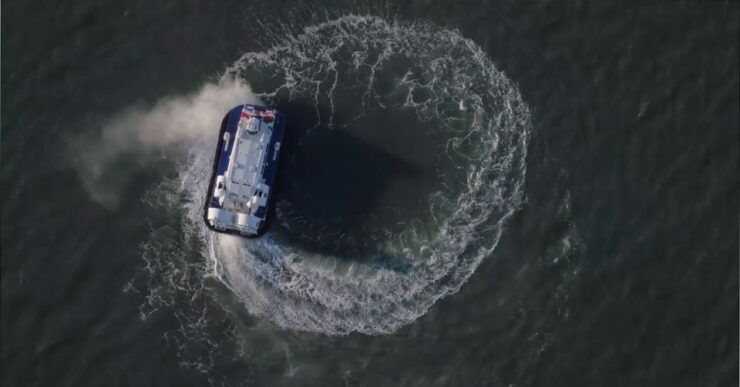 Portsmouth: Hovercraft Flight to the Isle of Wight - Exploring the Isle of Wight by Hovercraft