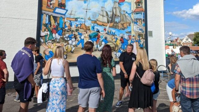 Portsmouth: Old Portsmouth Historical Walking Tour - Behind-the-Scenes Insights