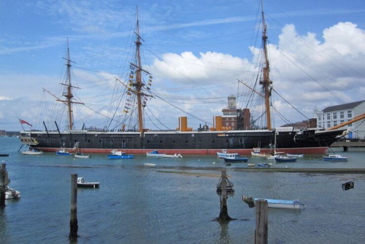 Portsmouth: Quirky Smartphone Heritage Walking Tours - Hidden Gems and Addictive Clues