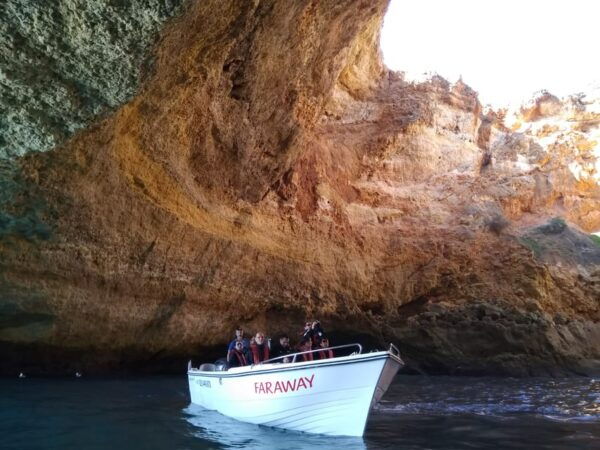 Portugal: 2-Hour Boat Tour to the Benagil Cave - Booking Process