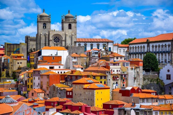 Portuguese Cheeses Tasting in Porto Antique Store - Booking and Cancellation