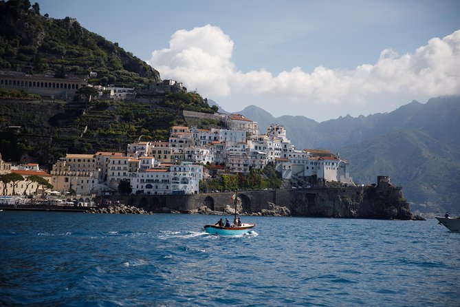 Positano & Amalfi Private Tour - Exclusive Speedboat - Price Inclusions