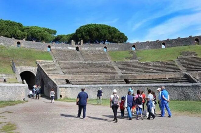 Positano: Discover Pompeii With Transfer From the Hotel - Booking Information and Flexibility