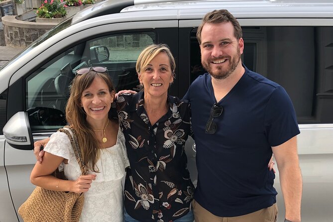 Positano Private Transfer From/To Naples With Pompeii Guided Tour - What to Expect