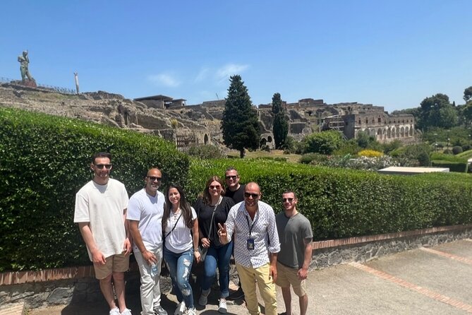Positano Private Transfer From/To Naples With Pompeii Guided Tour - Common Questions