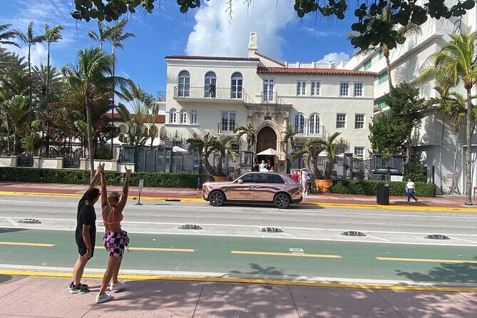 Postcard Views of Miami in 4 Hours by Car and on Foot - An In-Depth Look at the Itinerary