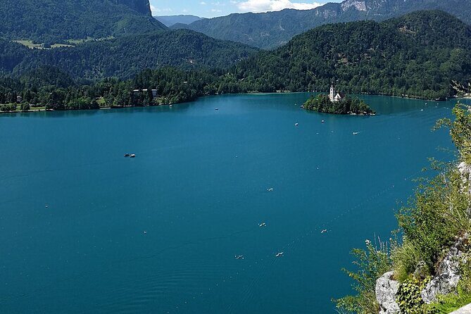 Postojna cave and Lake Bled Private Full Day Tour from Zagreb - Starting Out: Comfort and Convenience in Zagreb