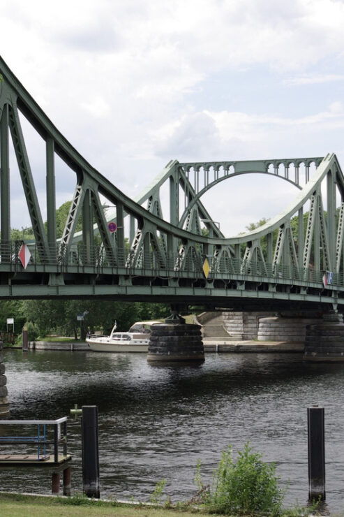Potsdam: 5-Hour Tour of Parks & Palaces From Berlin by VW Bus - Itinerary Highlights