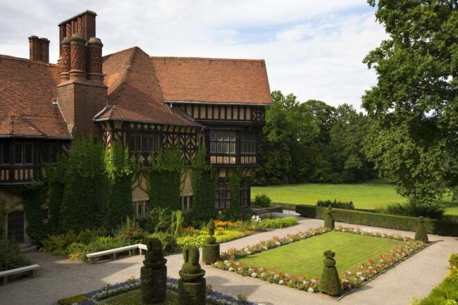 Potsdam: Cecilienhof Castle Entrance Ticket - Key Highlights of the Attraction