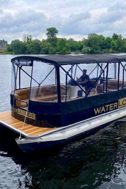 Potsdam: Rent a License-Free Boat for up to 14 PAX - Navigation and Accessibility